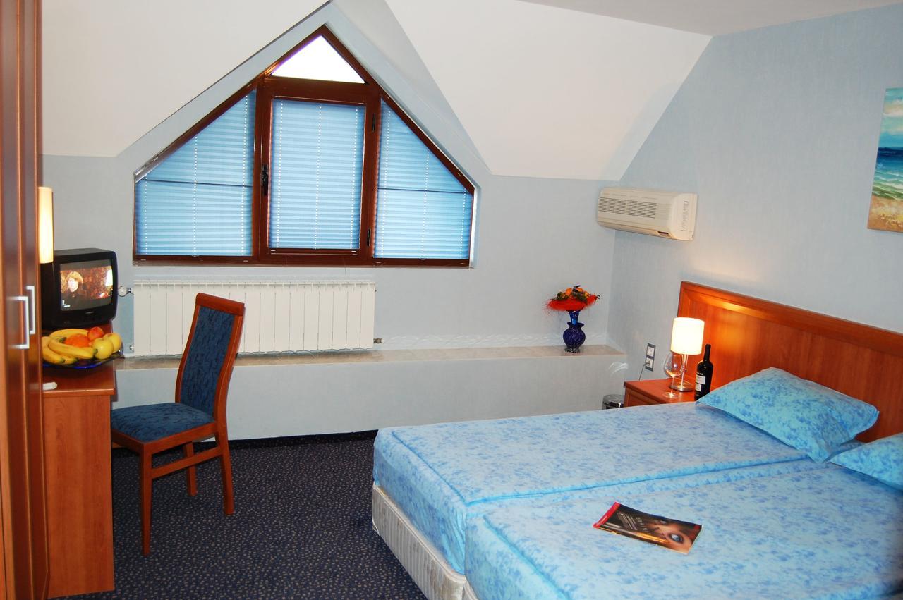 Hotel Kibella — Photos 3