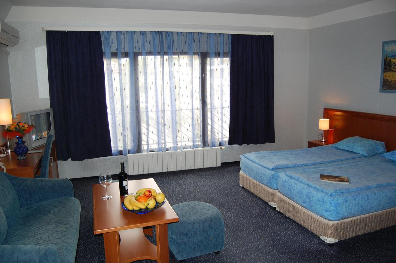 Hotel Kibella — Photos 1